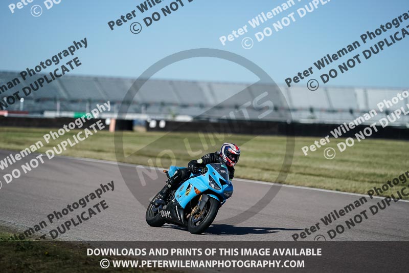 Rockingham no limits trackday;enduro digital images;event digital images;eventdigitalimages;no limits trackdays;peter wileman photography;racing digital images;rockingham raceway northamptonshire;rockingham trackday photographs;trackday digital images;trackday photos